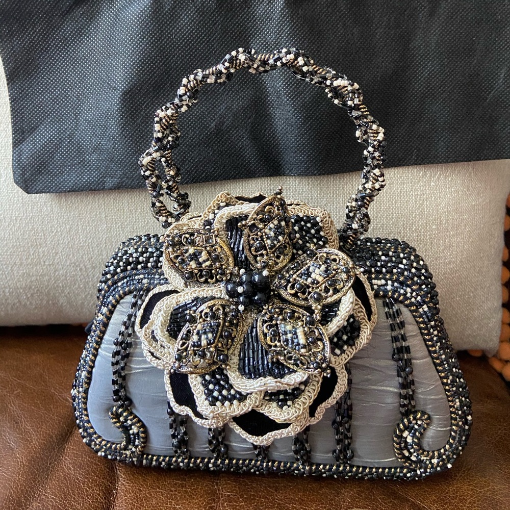 Stunning and elegant Mary Frances Bag (c 2000)